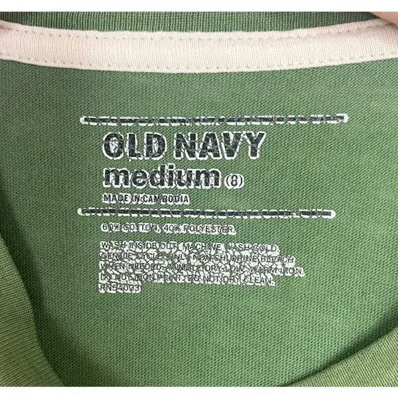 VNTG Old Navy "Playmaker" Green Distressed Baby Tee sz M y2k Rachel Green 90s - Picture 4 of 8